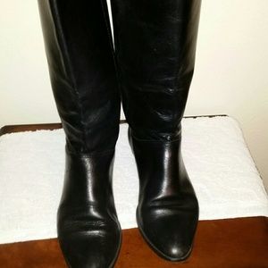 Leather boots