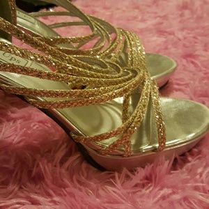 Gold Sequined Heels!