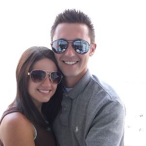 Meet your Posher, Candi