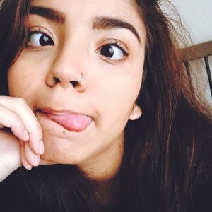 Meet your Posher, Sofia