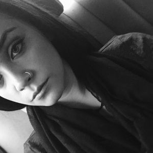 Meet your Posher, Maya