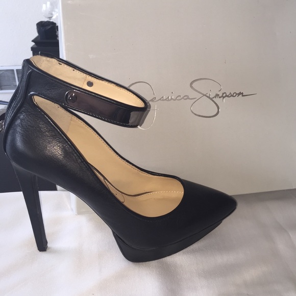 New Jessica Simpson platform heels