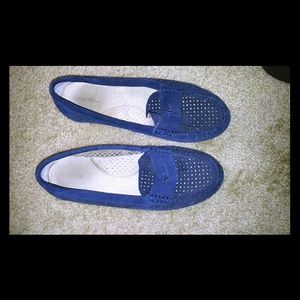8 Navy Loafers