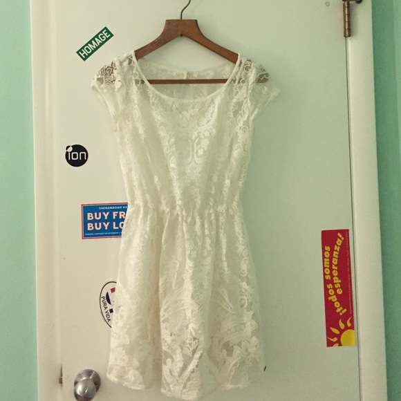 White laced dress