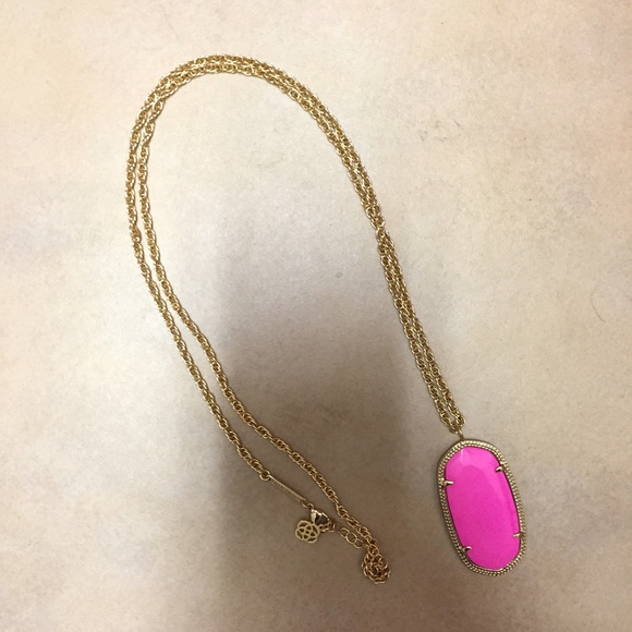 Pink Rae Kendra Scott necklace