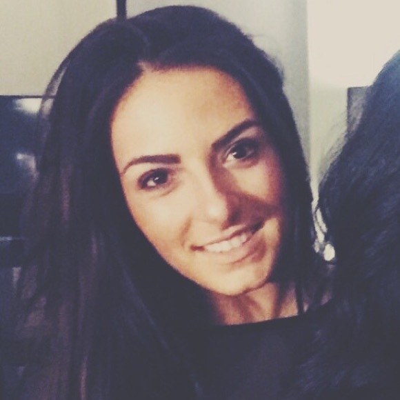 Meet your Posher, Theresa