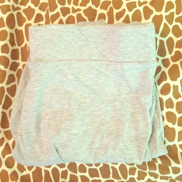 Grey leggings