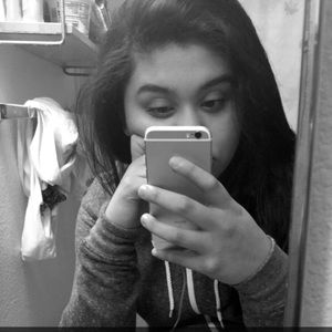 Meet your Posher, Kara