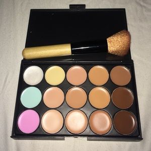 NWT cream contour kit