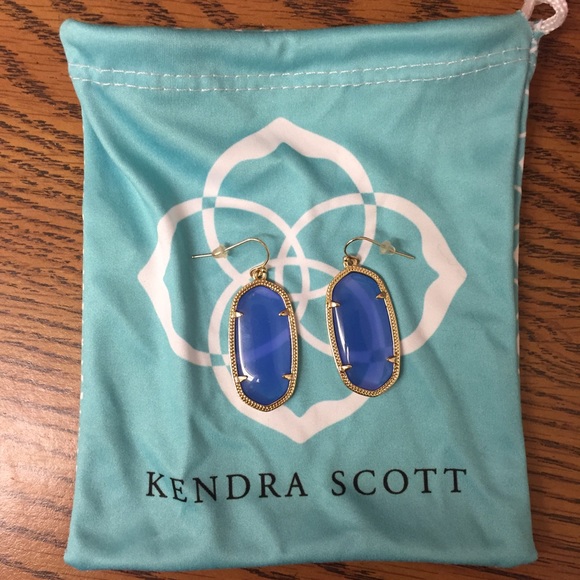 Periwinkle Kendra Scott Elle earrings