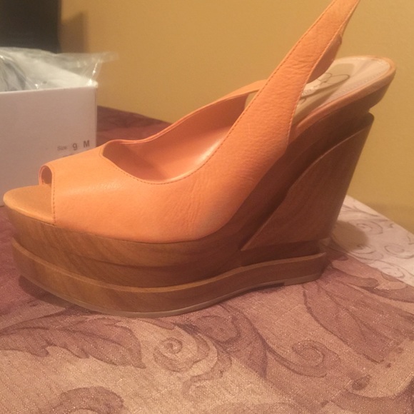 Jessica Simpson wedges