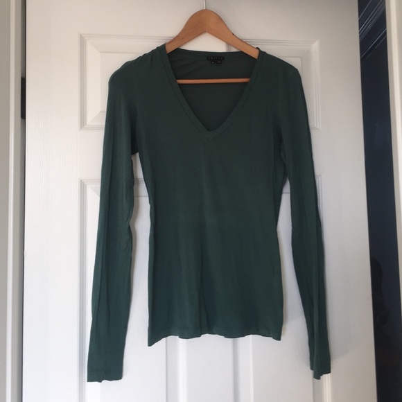Long sleeve dark green v-neck shirt from Theory