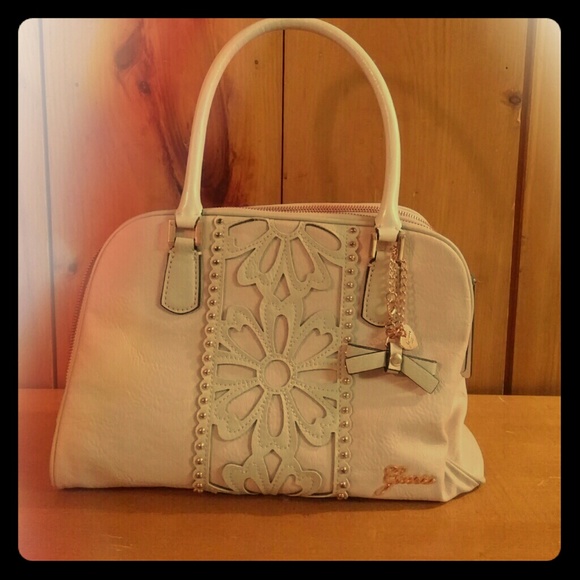 Guess purse