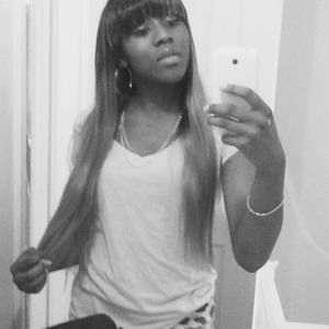 Meet your Posher, Nadia