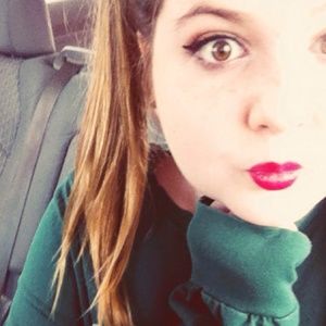 Meet your Posher, Brianna