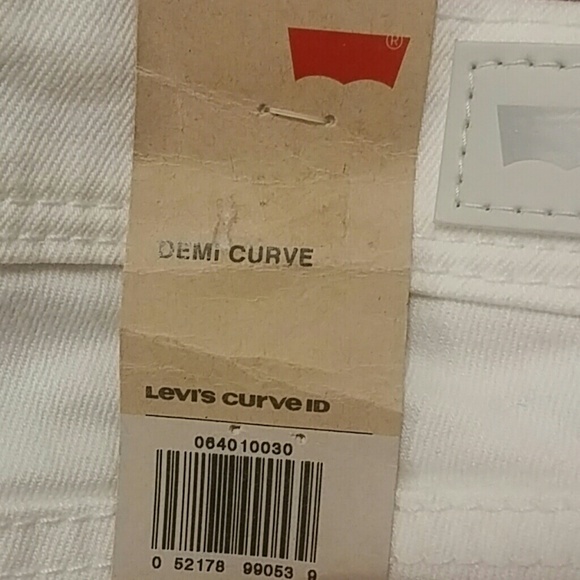Levi Jeans - Picture 1 of 3