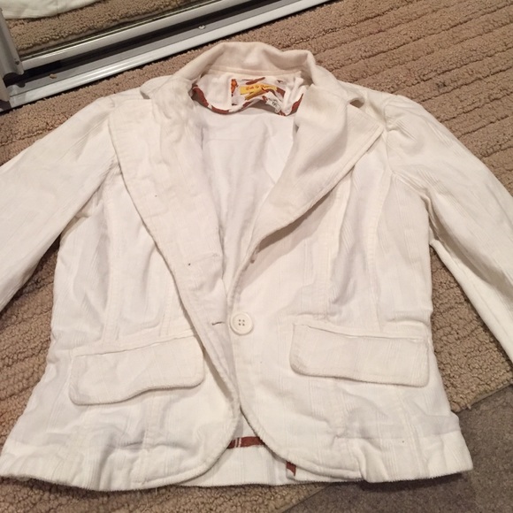White blazer salt & pepper