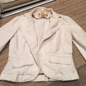 White blazer salt & pepper