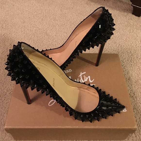 Pigalle spikes 120 Size 42