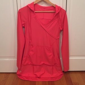 Athleta coral tunic long sleeve top