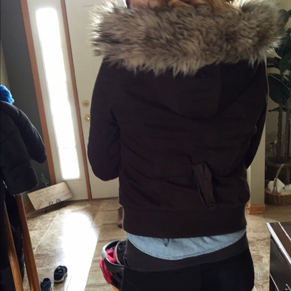 Coat - Picture 4 of 4