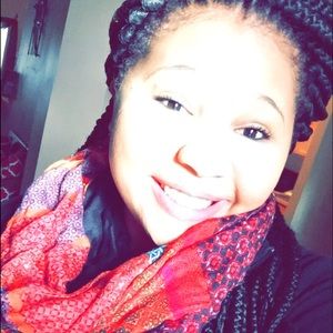 Meet your Posher, Brianna