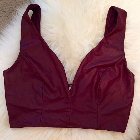 A+ Ellen Tops - 💐HP💐Burgundy Vegan Leather Crop Top