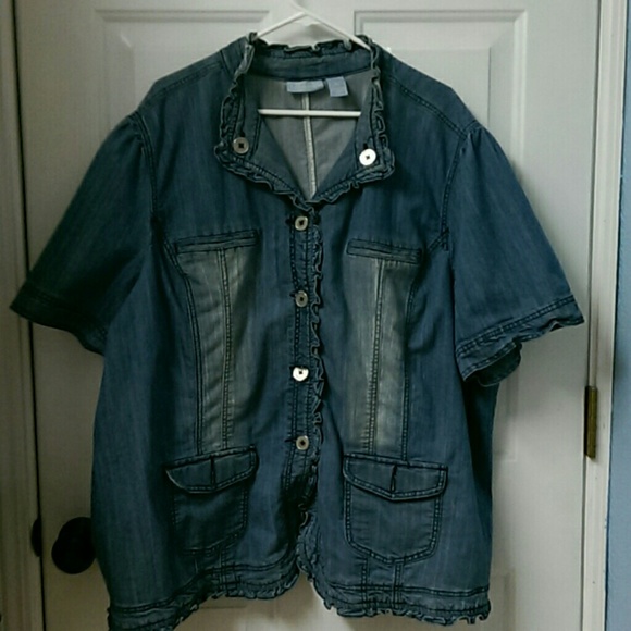 Liz & me plus size Levi shirt
