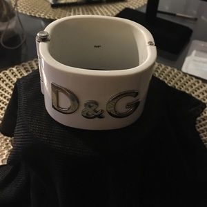 D & G bangle bracelet