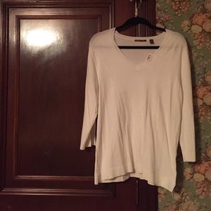 SOLD‼️ White V- Neck 525 America Sweater (XL)
