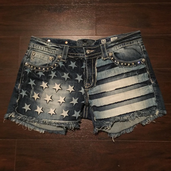 Miss Me Americana Shorts