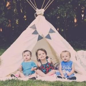 Meet your Posher, Dena