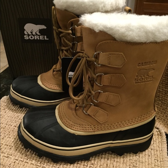 🎉 HP 🎉 ❤️SOLD❤️ SOREL Caribou Boots!