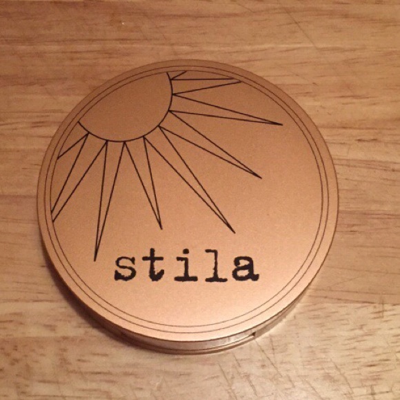 Stila stay all day bronzer - Picture 2 of 4
