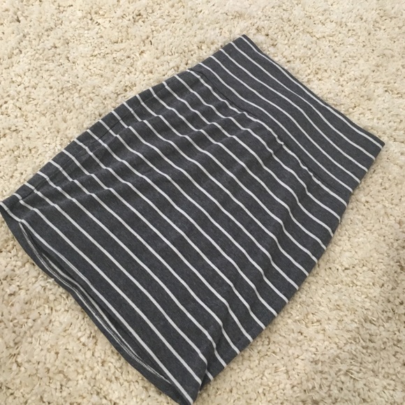 Gray and white stripe skirt