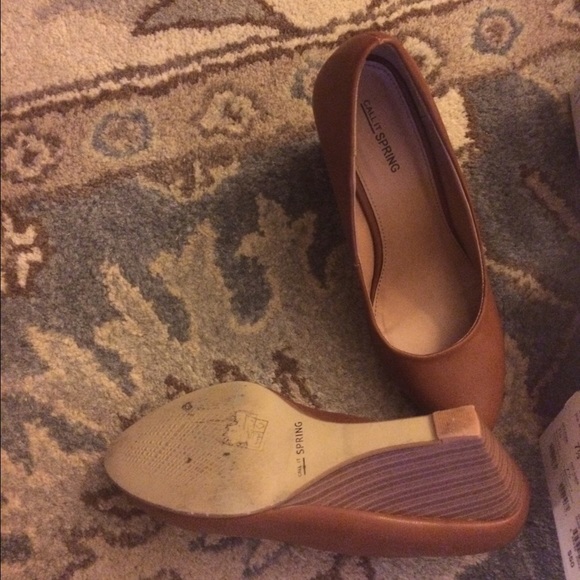 "call it spring" brown wedges only worn once - Picture 2 of 3