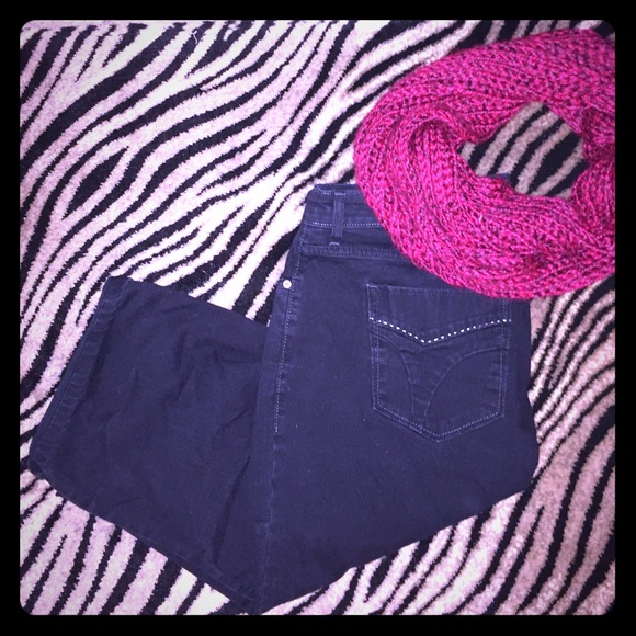 Levi Capri Jeans!