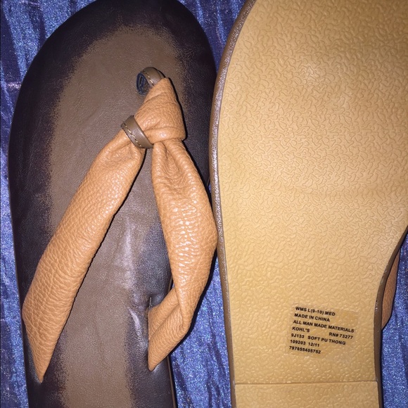 Trendy Sandals - Picture 2 of 2