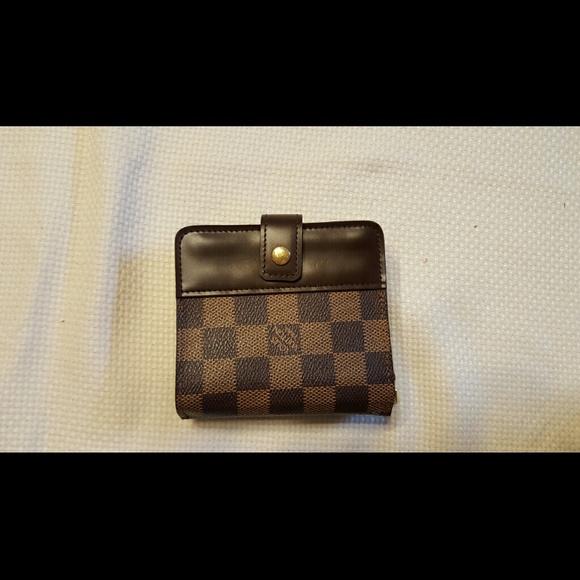 Authentic LV wallet