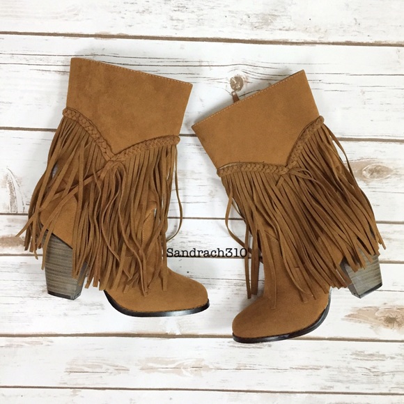 Shoes - 🔴SOLD🔴Western fringe boots