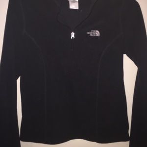 North Face pull over