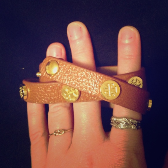 Tori inspired bracelet