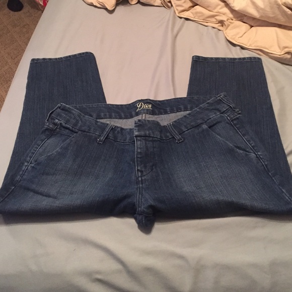 Old Navy Capri blue jeans
