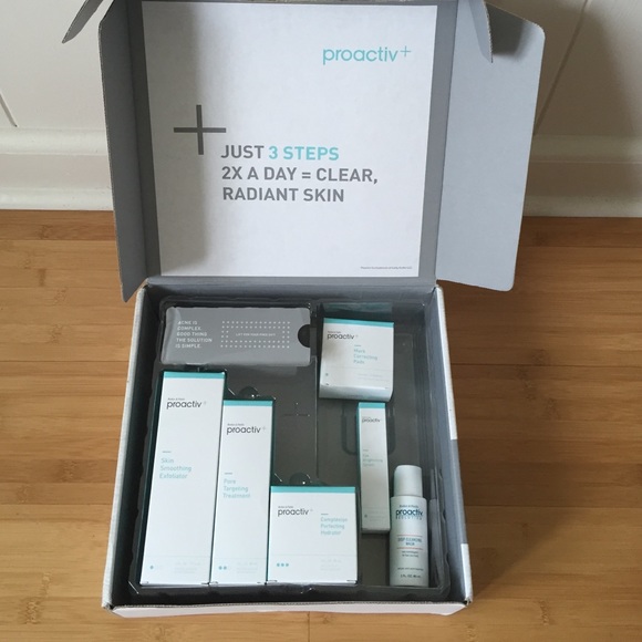 New PROACTIVE PLUS 3 STEP KIT & FREE GIFTS