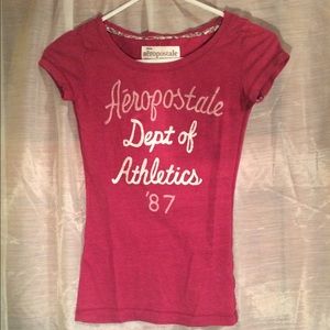 Aeropostale  t-shirt