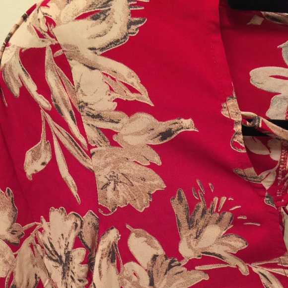 Lace up Floral printed Romper NWT - Picture 2 of 4