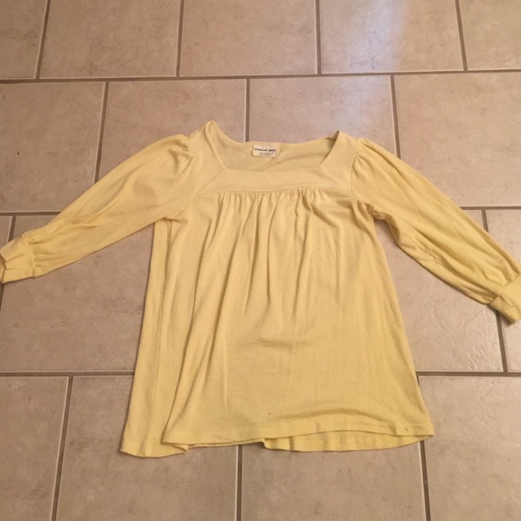 Cleaning out closet - Picture 1 of 4