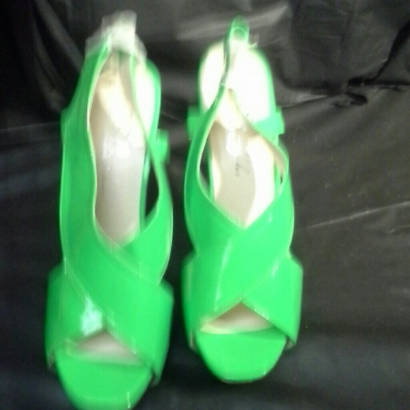 Brand new sexy womens sandals