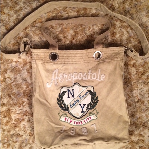 Aeropostale bag