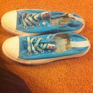 Teal converse